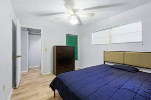 5063 Village Gardens Dr, Sarasota, FL 34234 - Photo 19