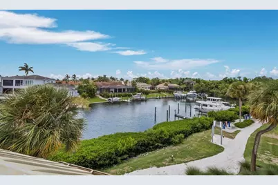 1906 Harbourside Drive #304, Longboat Key, FL 34228 - Photo 29