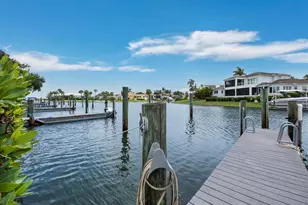 1906 Harbourside Dr, Longboat Key, FL 34228 - Photo 11