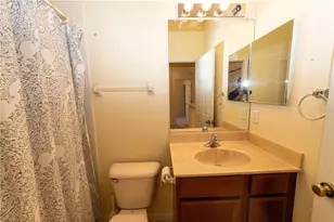 4316 Via Piedra Cir, Sarasota, FL 34233 - Photo 19