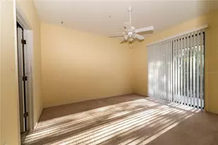 4316 Via Piedra Cir, Sarasota, FL 34233 - Photo 11