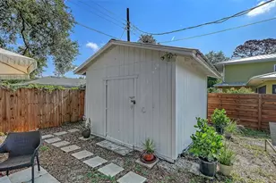 2719 Temple St, Sarasota, FL 34239 - Photo 37