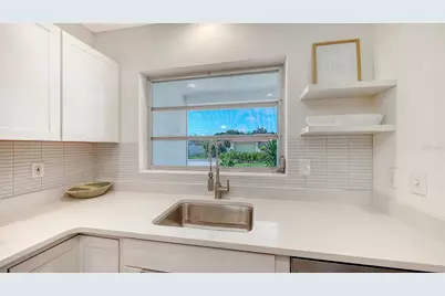 2719 Temple Street, Sarasota, FL 34239 - Photo 15