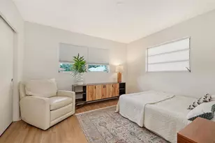2719 Temple St, Sarasota, FL 34239 - Photo 29