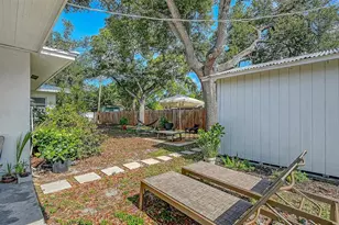 2719 Temple St, Sarasota, FL 34239 - Photo 33
