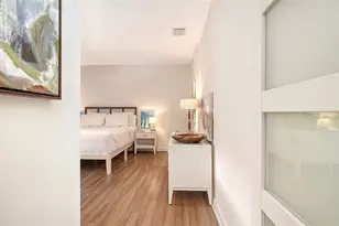 2719 Temple St, Sarasota, FL 34239 - Photo 19