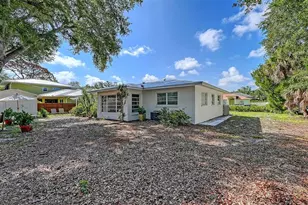 2719 Temple St, Sarasota, FL 34239 - Photo 39