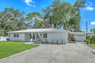 2719 Temple St, Sarasota, FL 34239 - Photo 41