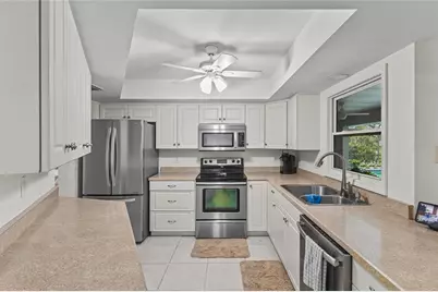 4308 Pasadena Circle, Sarasota, FL 34233 - Photo 11