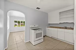 4222 18th St N, Saint Petersburg, FL 33714 - Photo 33