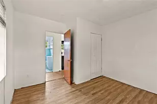 4222 18th St N, Saint Petersburg, FL 33714 - Photo 7