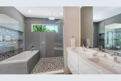 543 Columbia Court, Sarasota, FL 34236 - Photo 19