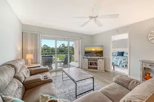 9320 Clubside Cir, Sarasota, FL 34238 - Photo 3