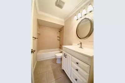 3625 Longmeadow #40, Sarasota, FL 34235 - Photo 17