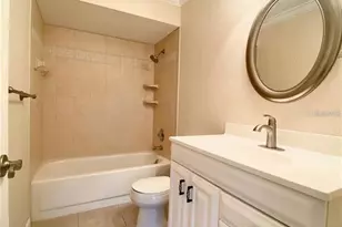 3625 Longmeadow, Sarasota, FL 34235 - Photo 17