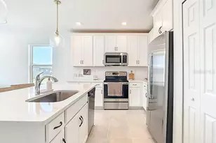 16863 Fiesta Dr, Port Charlotte, FL 33953 - Photo 9