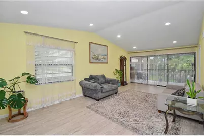 5677 Summer Side Lane #31B, Sarasota, FL 34231 - Photo 11
