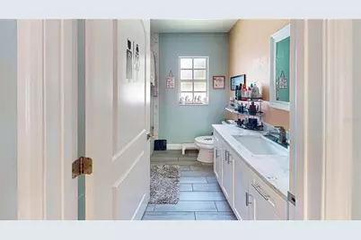303 29th Street E, Palmetto, FL 34221 - Photo 19