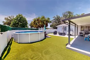 303 29th St E, Palmetto, FL 34221 - Photo 29