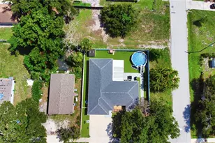 303 29th St E, Palmetto, FL 34221 - Photo 39