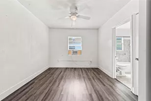2425 9th Ave E, Bradenton, FL 34208 - Photo 7