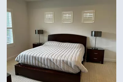 12051 Thornhill Court, Lakewood Ranch, FL 34202 - Photo 23