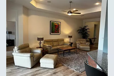 12051 Thornhill Court, Lakewood Ranch, FL 34202 - Photo 11