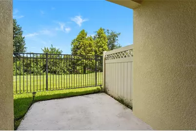 5274 78th St Circle E, Bradenton, FL 34203 - Photo 9