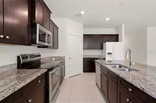 13922 Woodbridge Terrace, Bradenton, FL 34211 - Photo 9