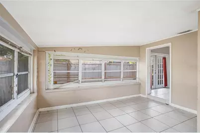 3917 Royal Palm Avenue, Sarasota, FL 34234 - Photo 5
