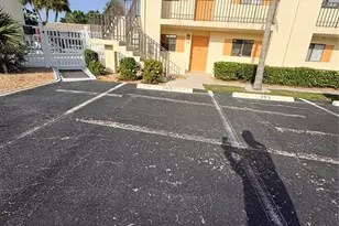 16340 Dublin Cir, Fort Myers, FL 33908 - Photo 51