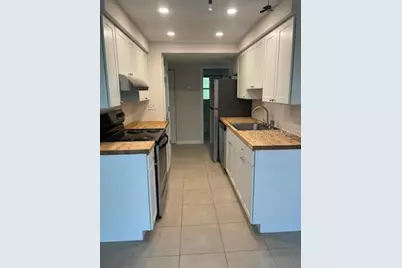 208 Magnolia Avenue #B, Anna Maria, FL 34216 - Photo 5