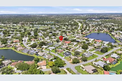 5511 Country Lakes Trail, Sarasota, FL 34243 - Photo 27