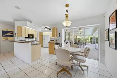 5511 Country Lakes Trail, Sarasota, FL 34243 - Photo 9