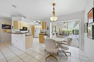 5511 Country Lakes Trail, Sarasota, FL 34243 - Photo 9