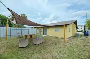 2308 60th Ave W, Bradenton, FL 34207 - Photo 15