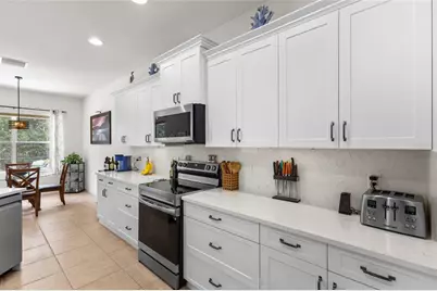 11739 Fennemore Way, Parrish, FL 34219 - Photo 15
