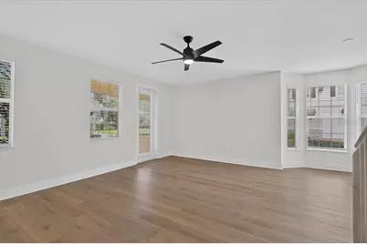 5975 Giardino Lane, Sarasota, FL 34232 - Photo 13