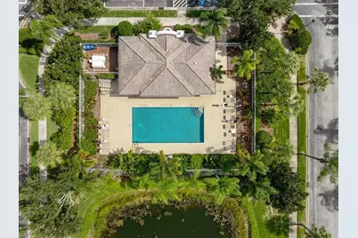 5975 Giardino Lane, Sarasota, FL 34232 - Photo 9