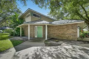 6812 Arbor Oaks Dr, Bradenton, FL 34209 - Photo 3