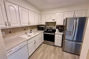 6214 Draw Ln, Sarasota, FL 34235 - Photo 11