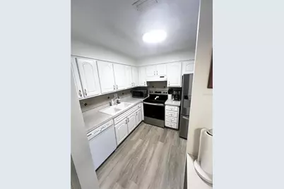 6214 Draw Lane #4, Sarasota, FL 34235 - Photo 5