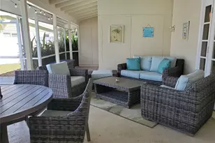 2745 Cardwell Way, Sarasota, FL 34231 - Photo 13