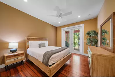 2395 Hyde Park Street, Sarasota, FL 34239 - Photo 27