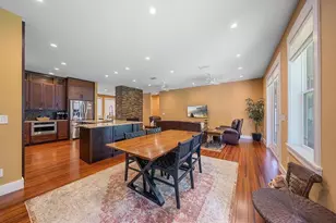 2395 Hyde Park St, Sarasota, FL 34239 - Photo 15