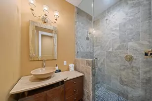2395 Hyde Park St, Sarasota, FL 34239 - Photo 31