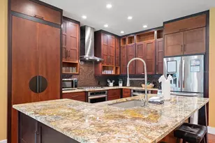 2395 Hyde Park St, Sarasota, FL 34239 - Photo 13