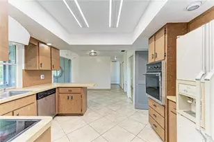 4404 18th Ave W, Bradenton, FL 34209 - Photo 17