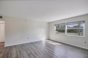 5800 Hollywood Blvd, Sarasota, FL 34231 - Photo 5