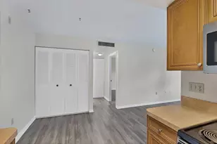 5800 Hollywood Blvd, Sarasota, FL 34231 - Photo 15